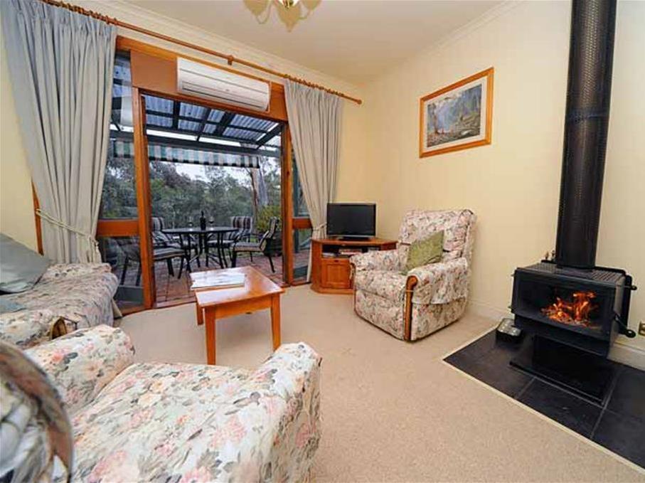 St Helen'S Cottages Clare Dış mekan fotoğraf